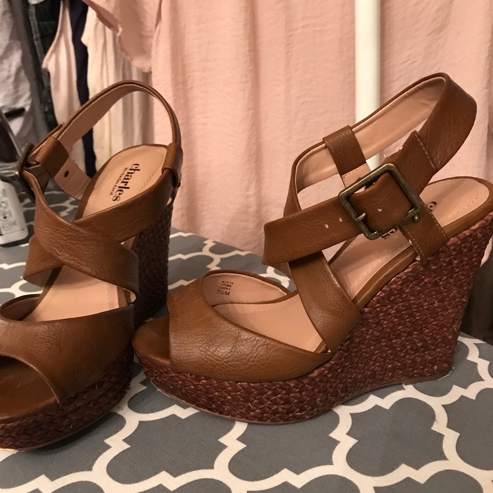 7.5 Women’s Brown Wedges